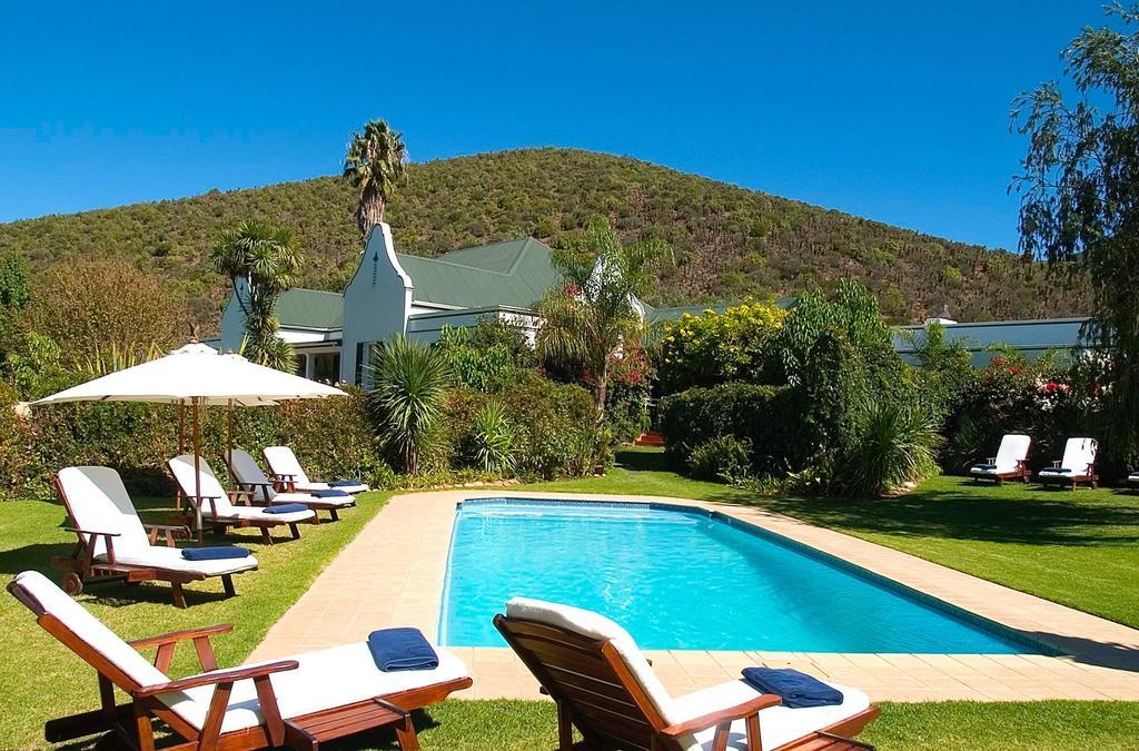 Altes Landhaus Country Lodge Oudtshoorn Exterior photo
