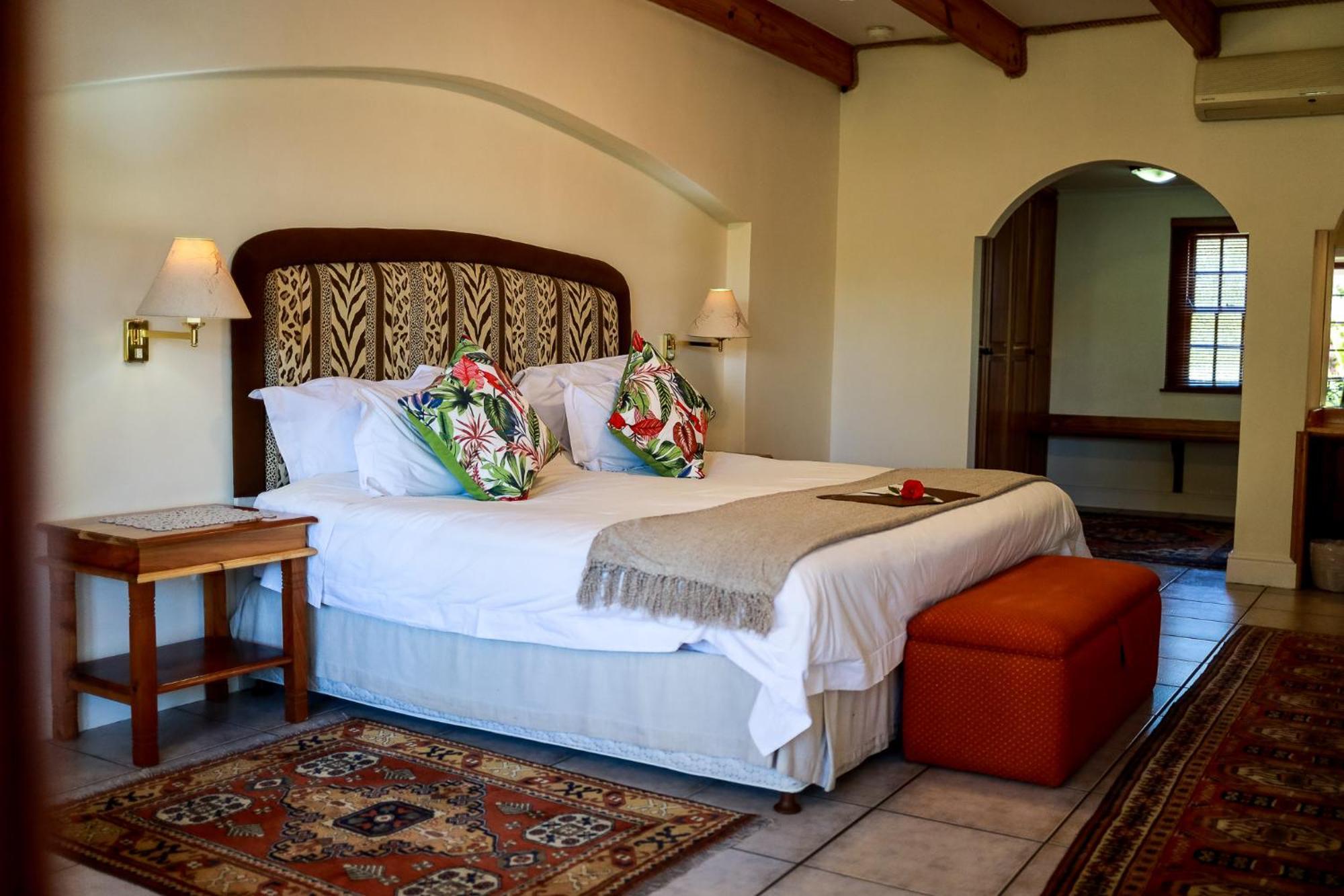 Altes Landhaus Country Lodge Oudtshoorn Exterior photo