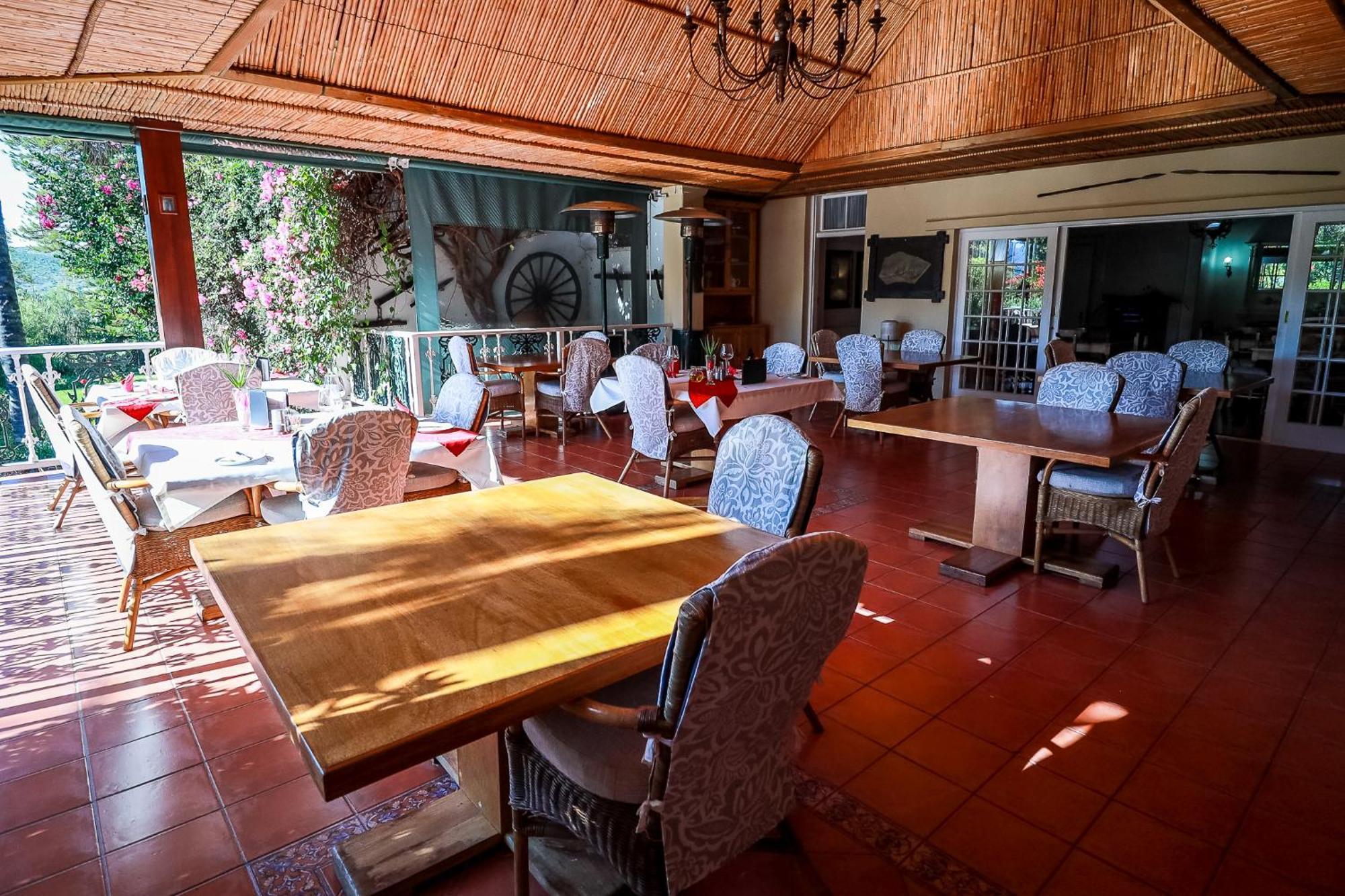 Altes Landhaus Country Lodge Oudtshoorn Exterior photo